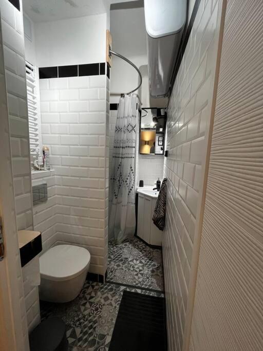 Renovated Stylish Flat At The Castle&Metro Leilighet Budapest Eksteriør bilde